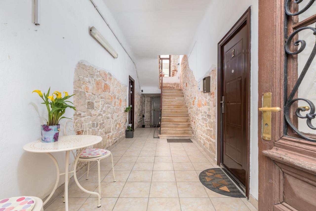 Apartment Nikola Фажана Экстерьер фото